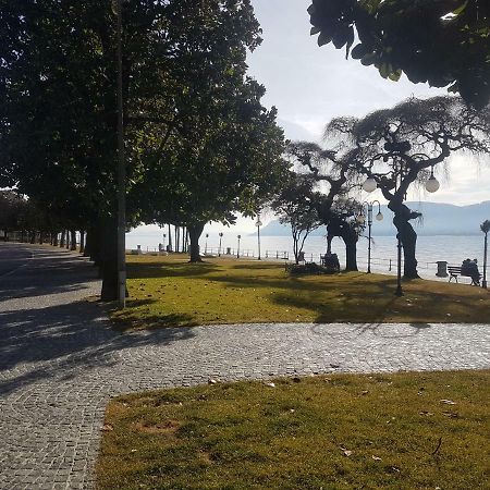 Monolocale Piano Terra Direttamente Sul Lago Вербанія Екстер'єр фото